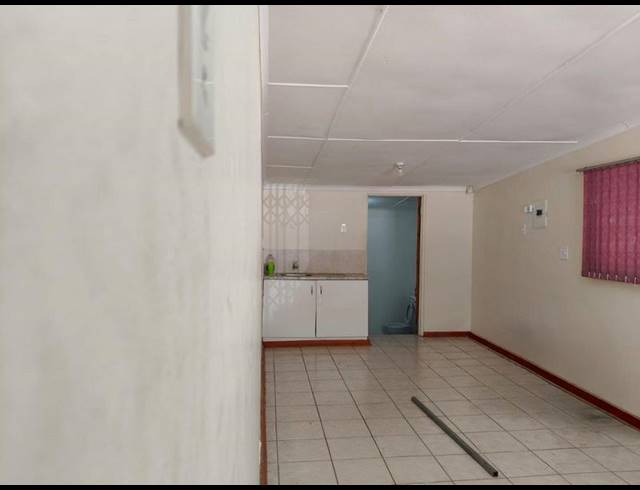 BUSINESS PROPERTY TO RENT IN MTHATHA CENTRAL